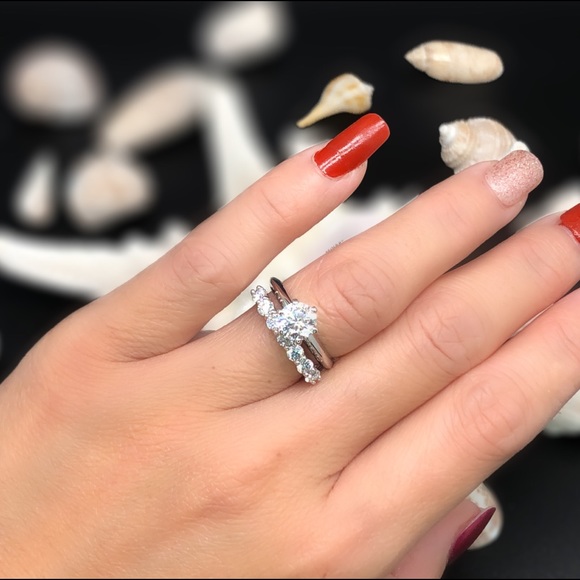 Moissanite ring set with certificate - Picture 3 of 17